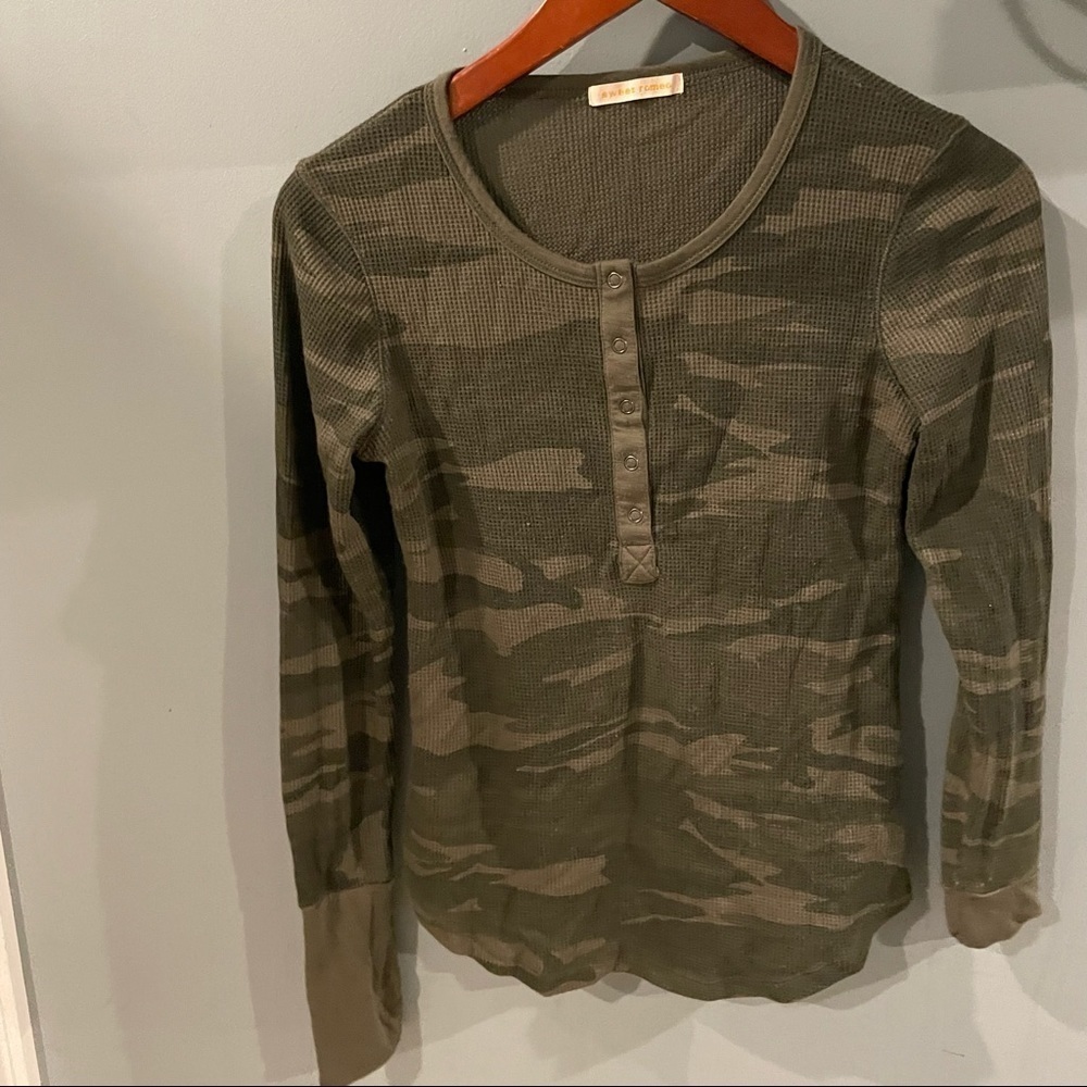 sweet romeo waffle army camouflage long sleeve S top